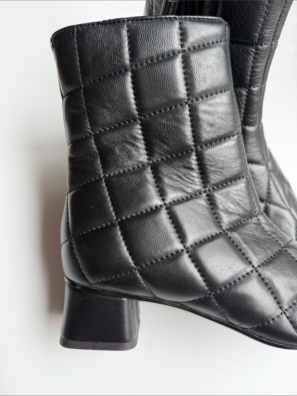 Made In Italy Black Quilted Leather Ankle Boots Square Toe Block Heel Size 39 - Picture 7 of 16